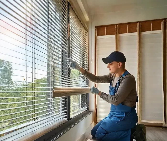 blinds fixing